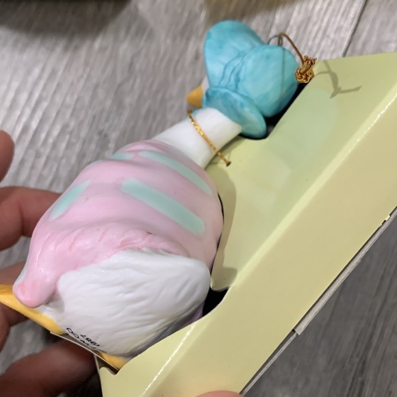 Schmid Porcelain Beatrix Potter Ornament Jemima Puddleduck with original box - Picture 3 of 11